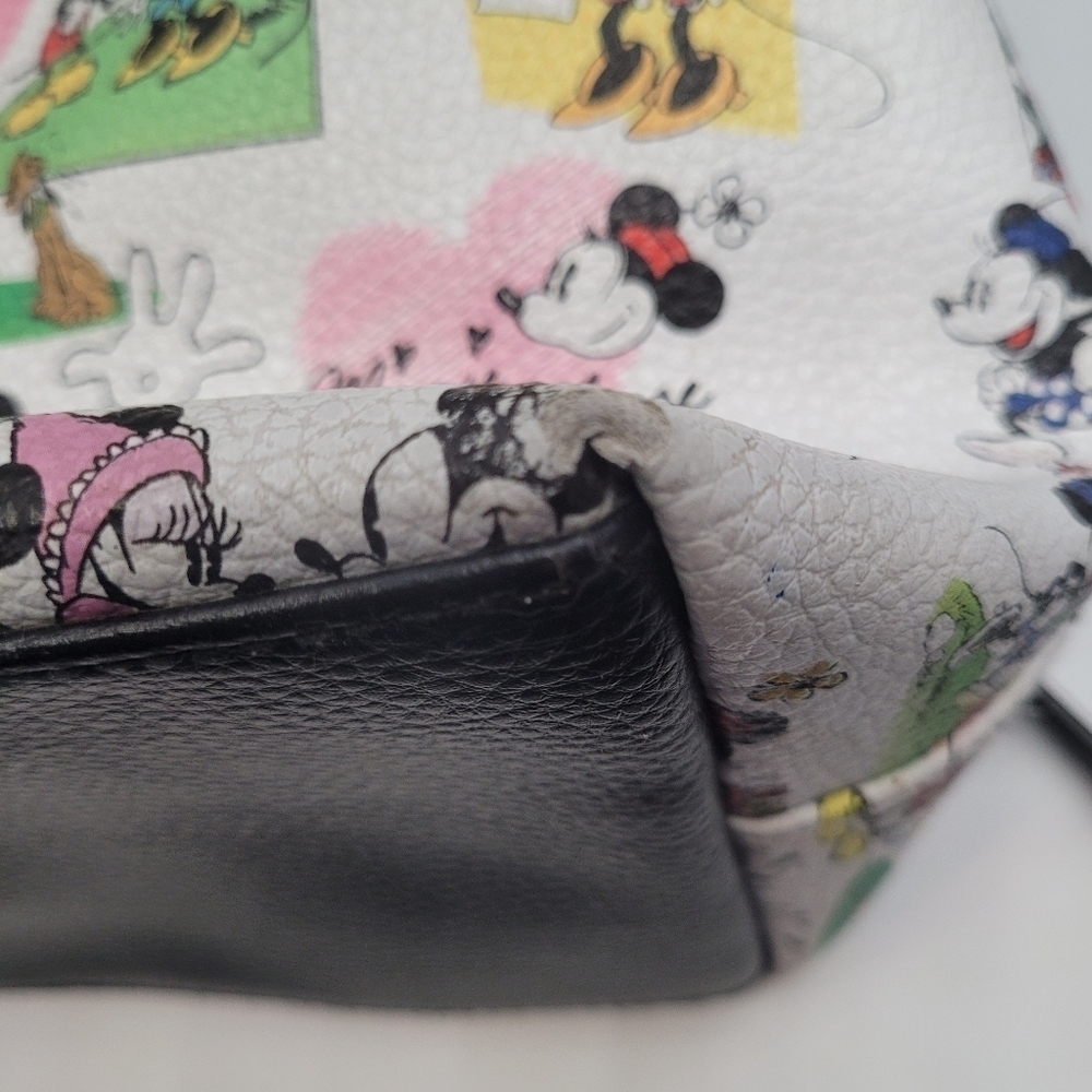Disney Park Exclusive Minnie Mouse Handbag - Picture 4 of 10
